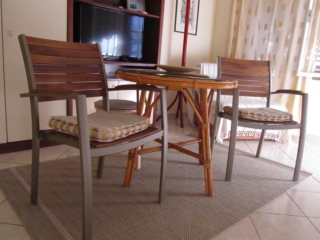 Apartment Petrovic กอร์จูลา ภายนอก รูปภาพ